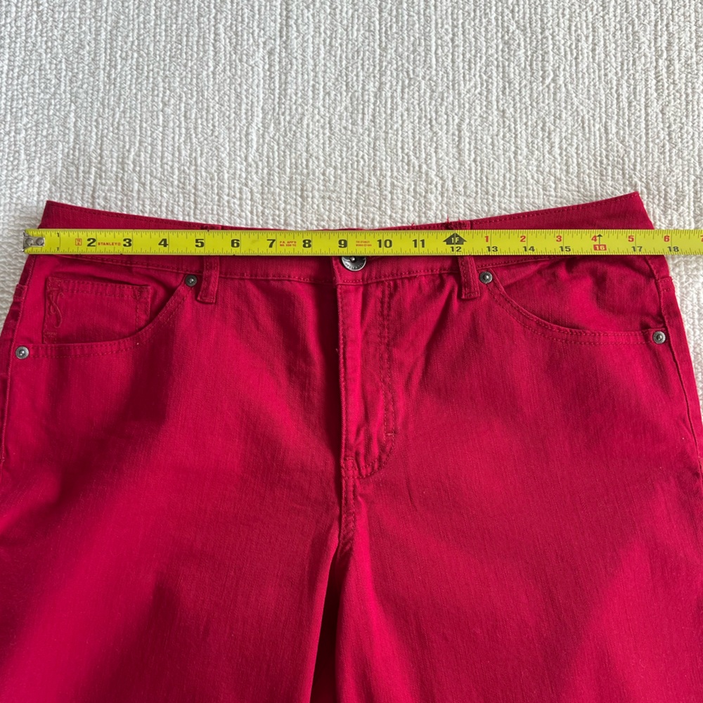 Style & Co Red Jeans EUC Women’s High Rise Capri Cropped Jeans 23 Inseam Size 12 - Picture 3 of 12